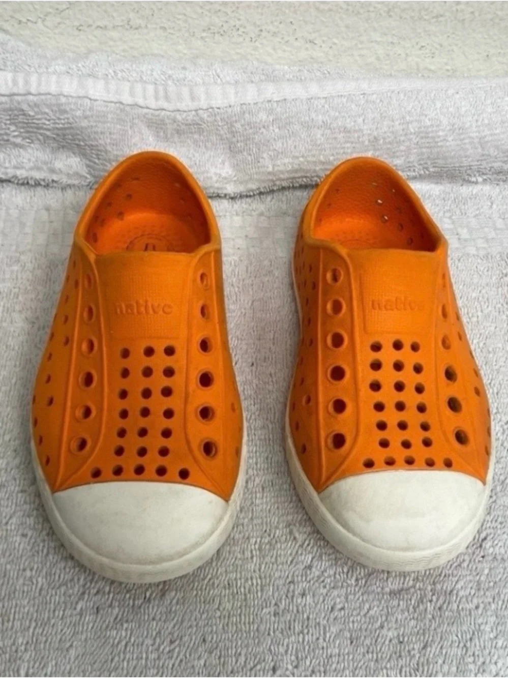 Native Shoes Kids Jefferson City Orange White Slip-on Sneakers Size C7 Casual